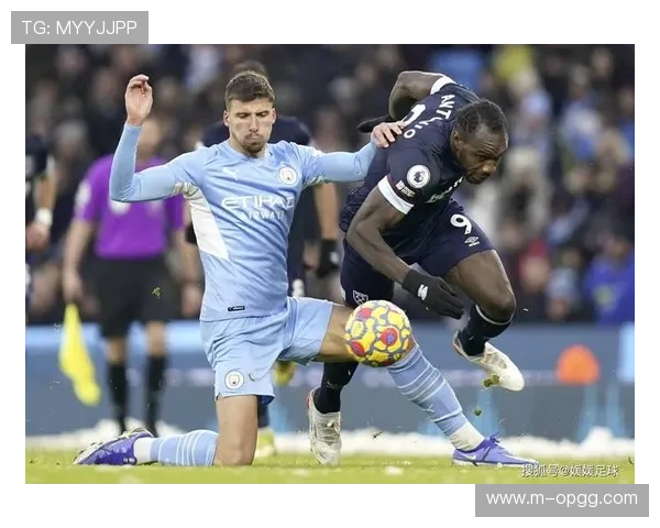 博尔顿伤停补时绝杀哈德斯菲尔德 收获英甲赛季关键三分